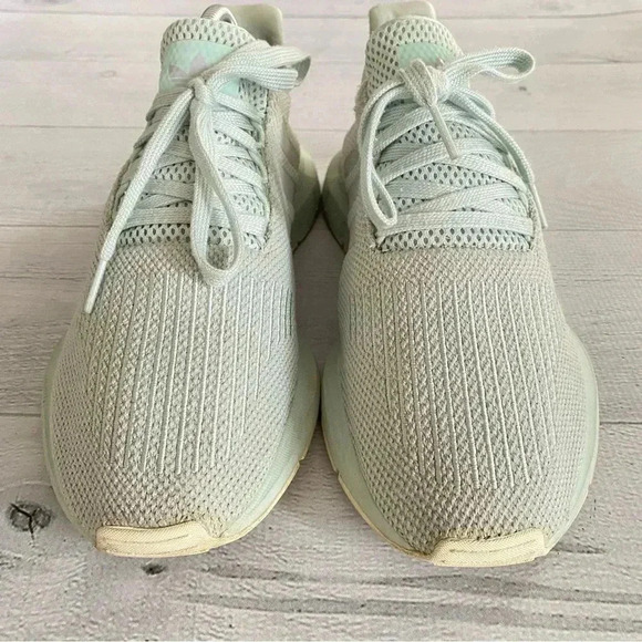 ADIDAS SWIFT RUN MINT Green  Sz 8.5 - Picture 4 of 13